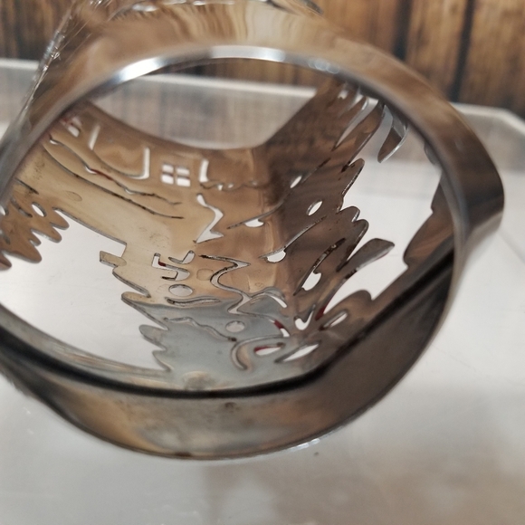 Bath & Body Works Christmas Set of 2 Silver Candle & Soap Holder Holiday Set - Picture 16 of 16